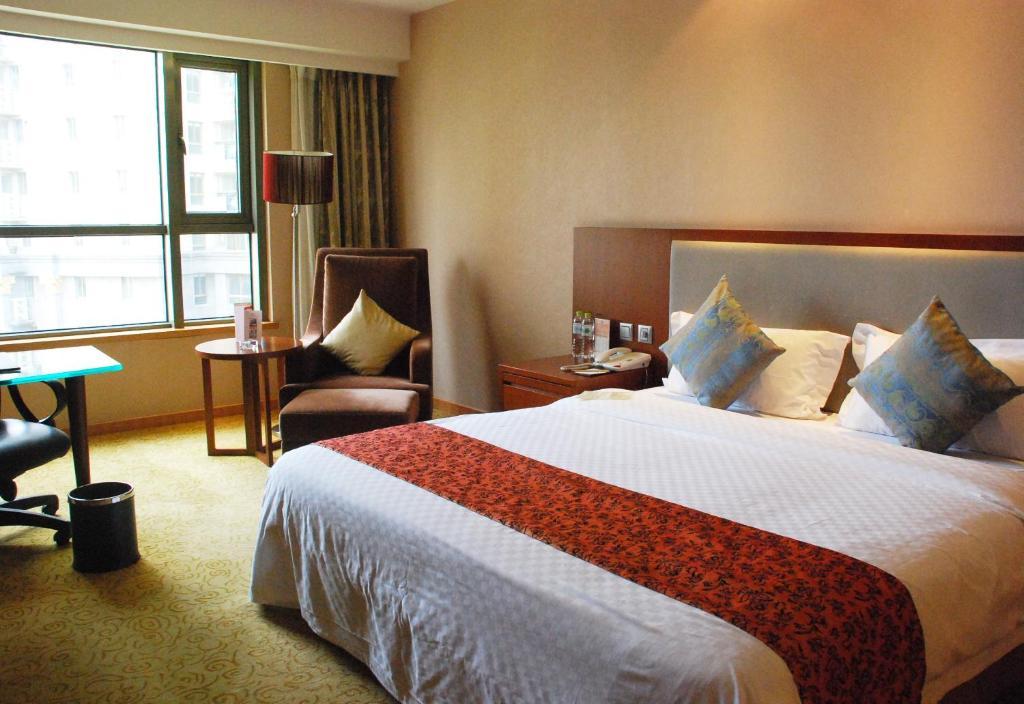 Shanghai Forte Hotel Room photo